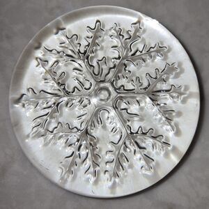 Vintage CLEAR ART GLASS PAPERWEIGHT SNOWFLAKE 3.5" DIAMETER